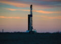 ¿Luz verde al fracking? Sheinbaum define el futuro del gas en México