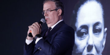 Conflicto legal en Coatzacoalcos frena megaproyecto de gas de URSUS y Samsung por 2,100 MDD