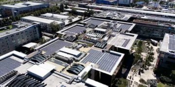 Atera Energy, respaldada por Brookfield y Celsia, inició operaciones en México con una inversión mínima de US$350 MDD hacia 2030 para soluciones de autogeneración industrial.